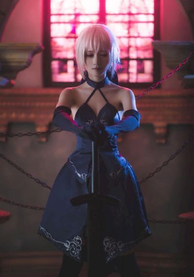 奇怪的美发沙龙完整版_手机在线看片