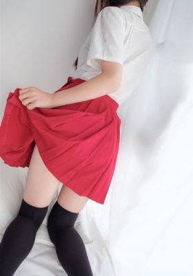 迷人的保姆._蓝光电影免费在线
