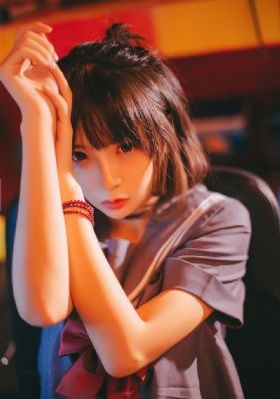 女子监狱3_高清蓝光在线观